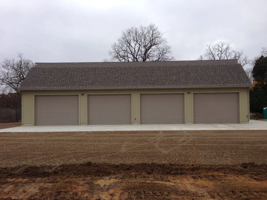 Garages & Barns
