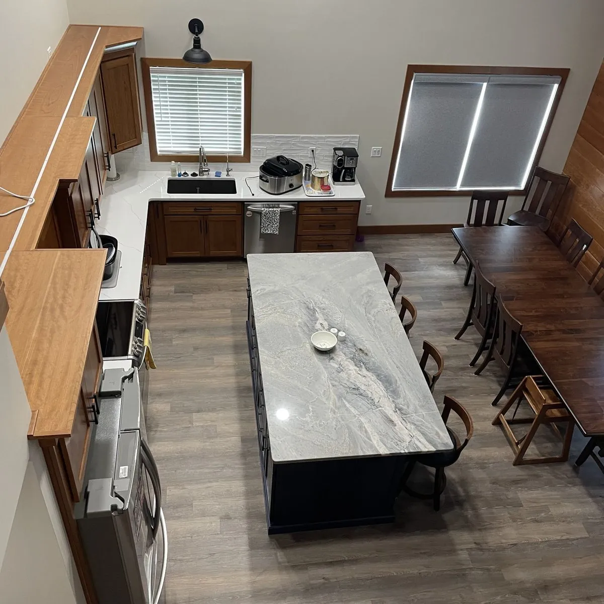 Kitchen & Island